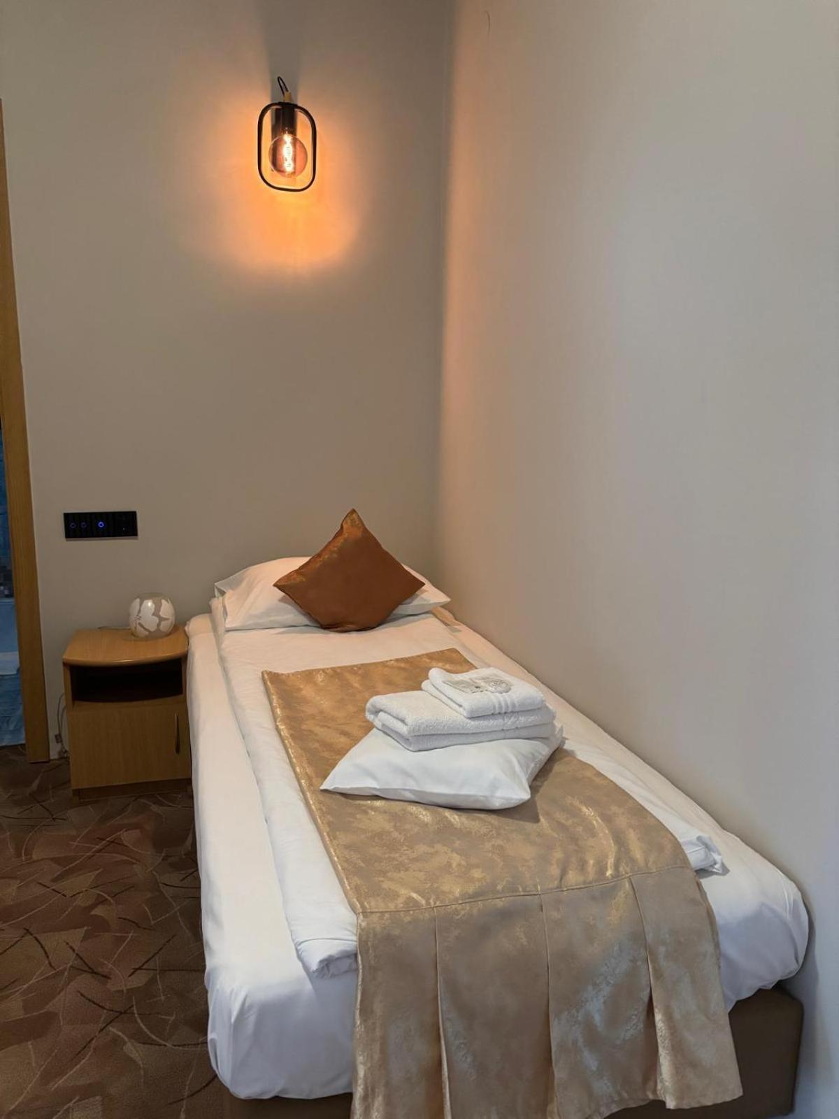 Pensiunea Warthe Bed & Breakfast Brașov Exterior foto