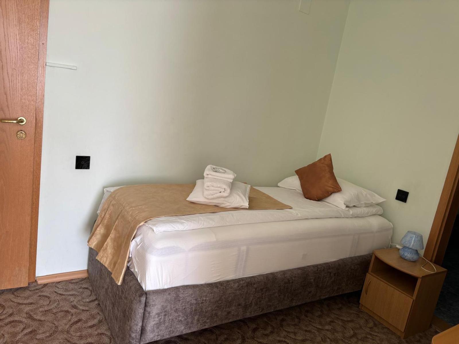 Pensiunea Warthe Bed & Breakfast Brașov Exterior foto
